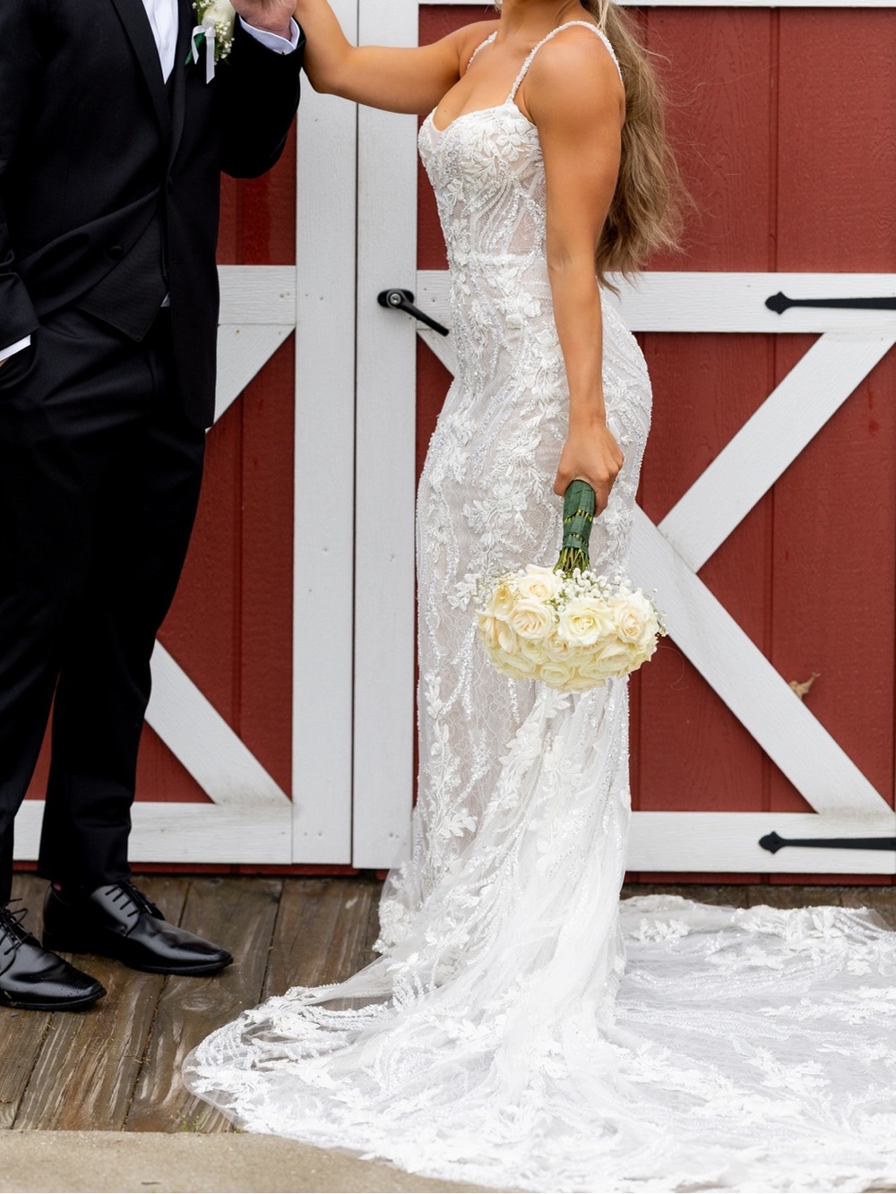 PEN LIV BRIDAL DRESS